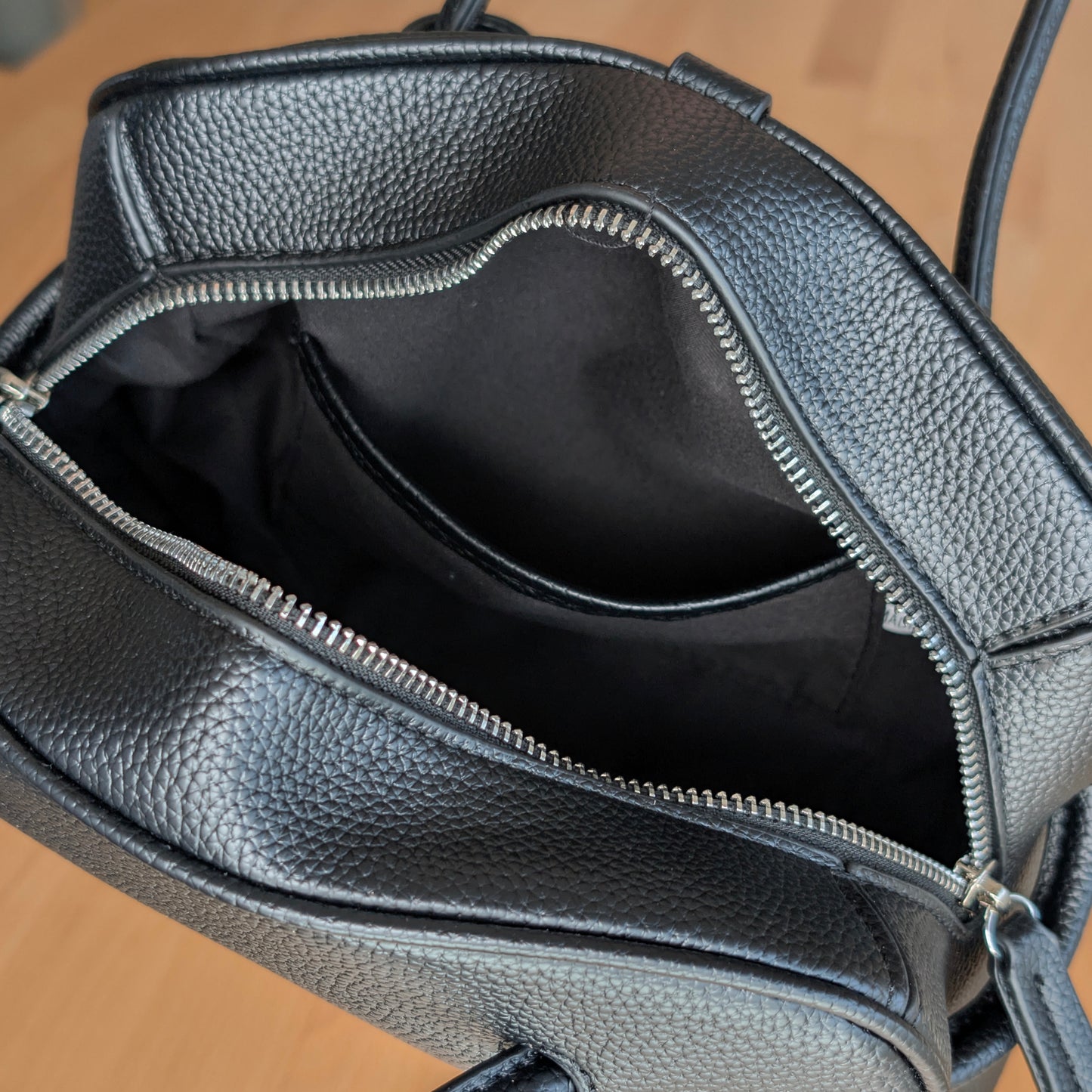 PUシュリンクレザー ミニボストンバッグ